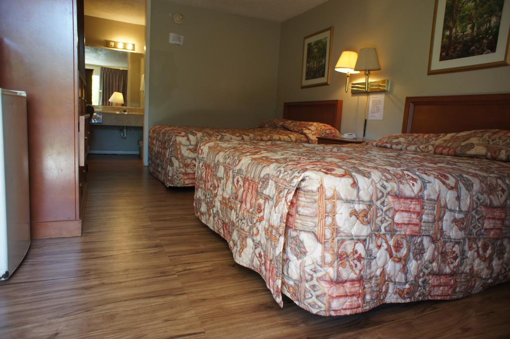 Executive Inn&Suites Orange Extérieur photo